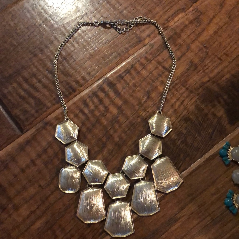 Gold Statement Pieces - Picture 2 of 4